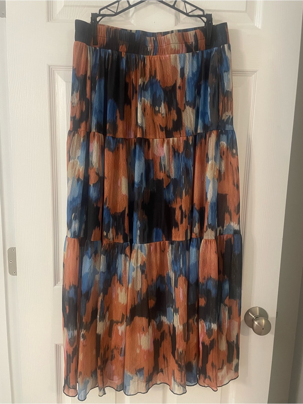 MELLODAY Abstract Tiered Maxi Skirt in Rust, Blue and Black